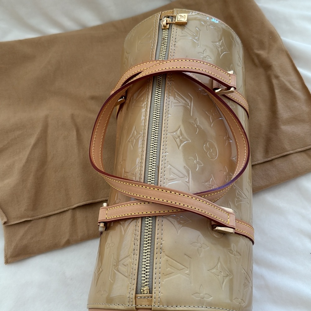 Louis Vuitton Bedford Handbag - Picture 7 of 13